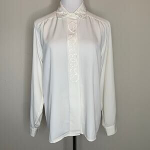 Vtg Cream Embroidered Blouse Button Front Sz Medium
